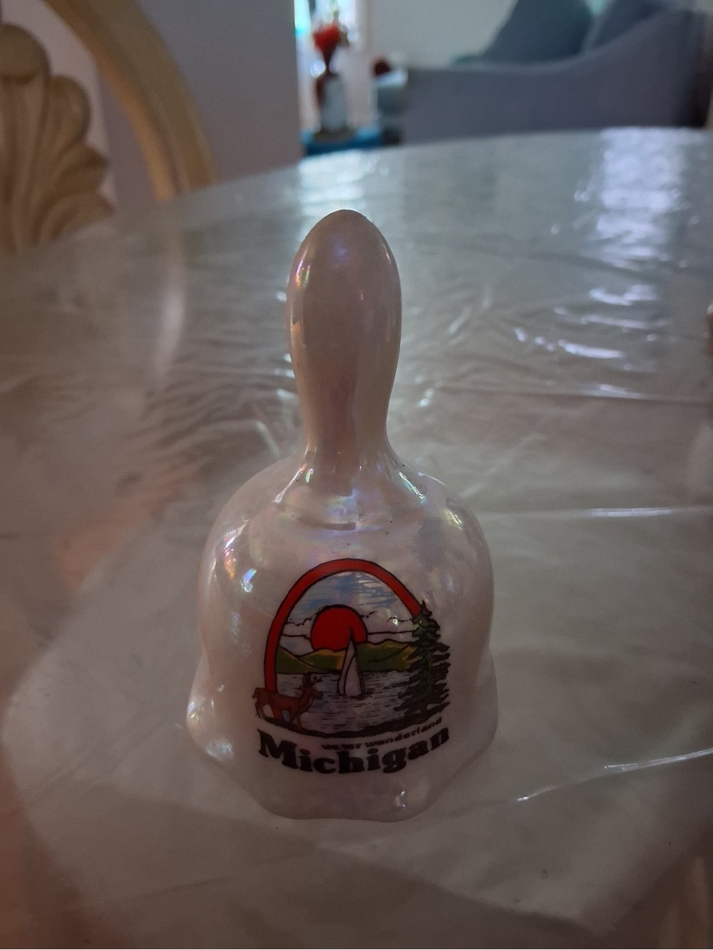 Michigan Pearl Ceramic Bath & Body Bell - White
